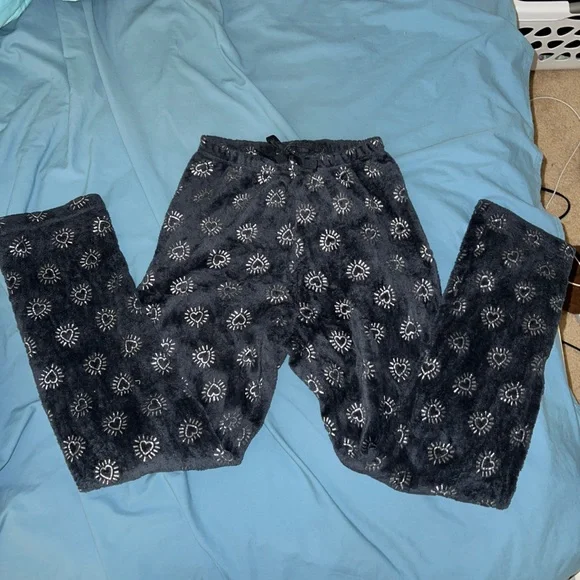 Radiating Heart Pajama/Lounge Pants - Picture 1 of 3